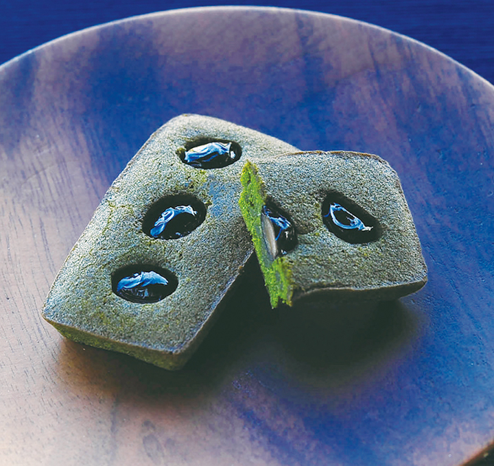 宇治抹茶と黒豆のフィナンシェ